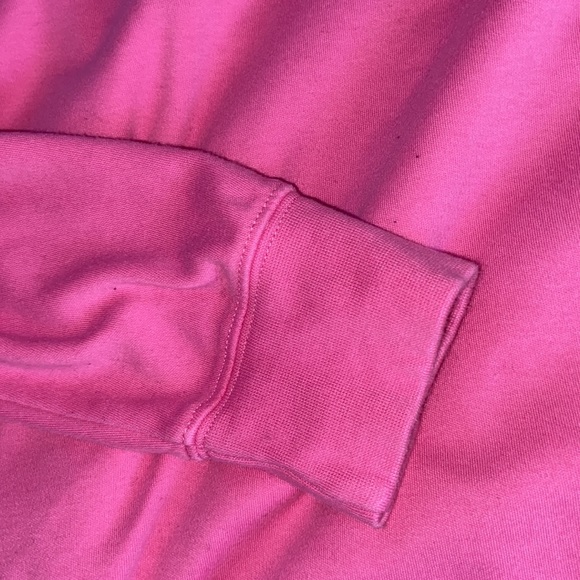 SEND OFFER  ON PINK TURTLE NECK 💘Size Medium - Picture 3 of 4